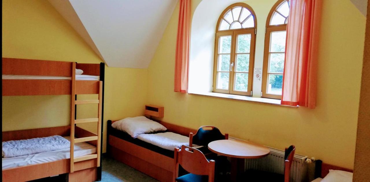 Hostel Christliche Jugendbildungs- und Begegnungsstätte Schloss Mansfeld Exterior foto